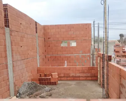 Construcción etapa muros - Neuquén